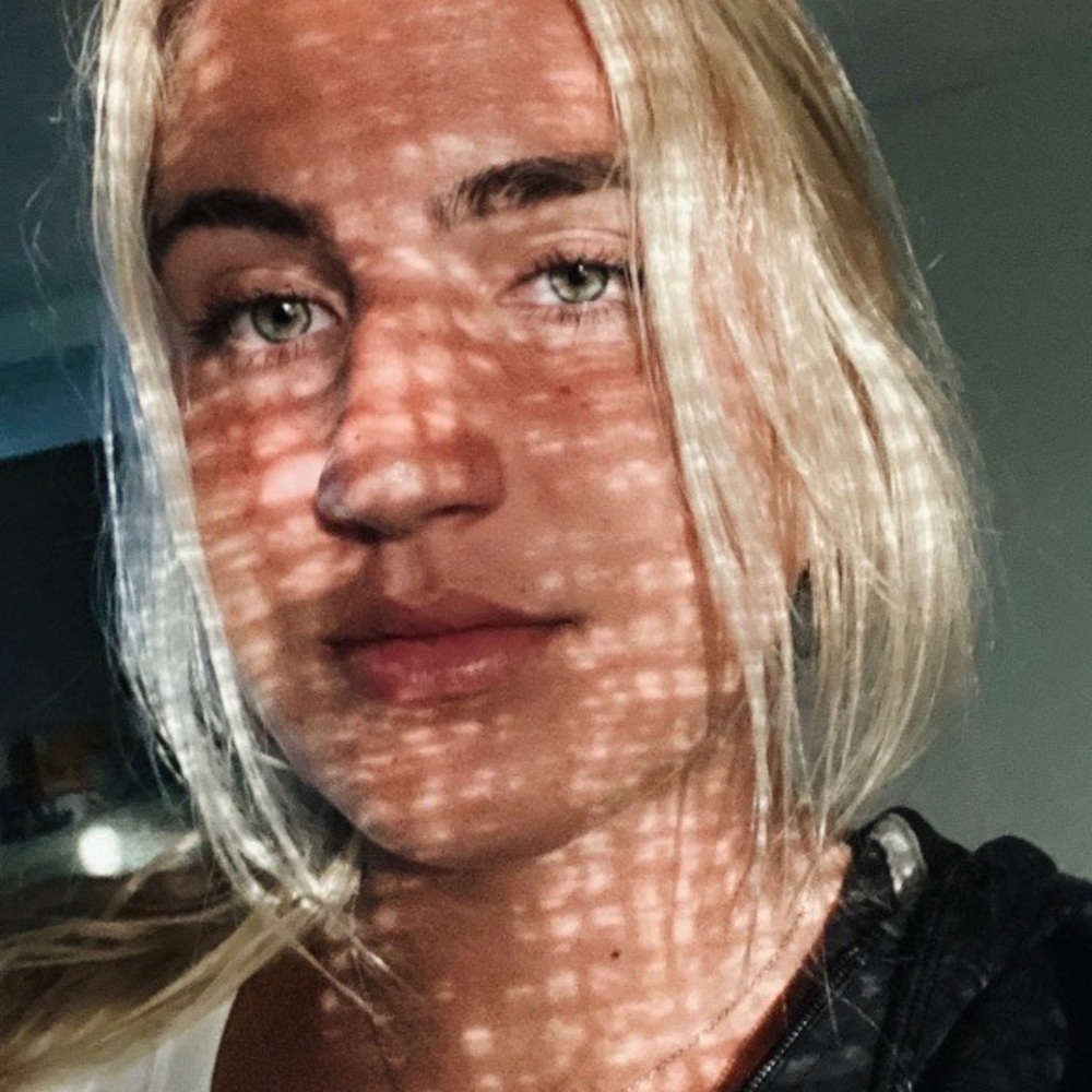 Meet your Posher, Lucy